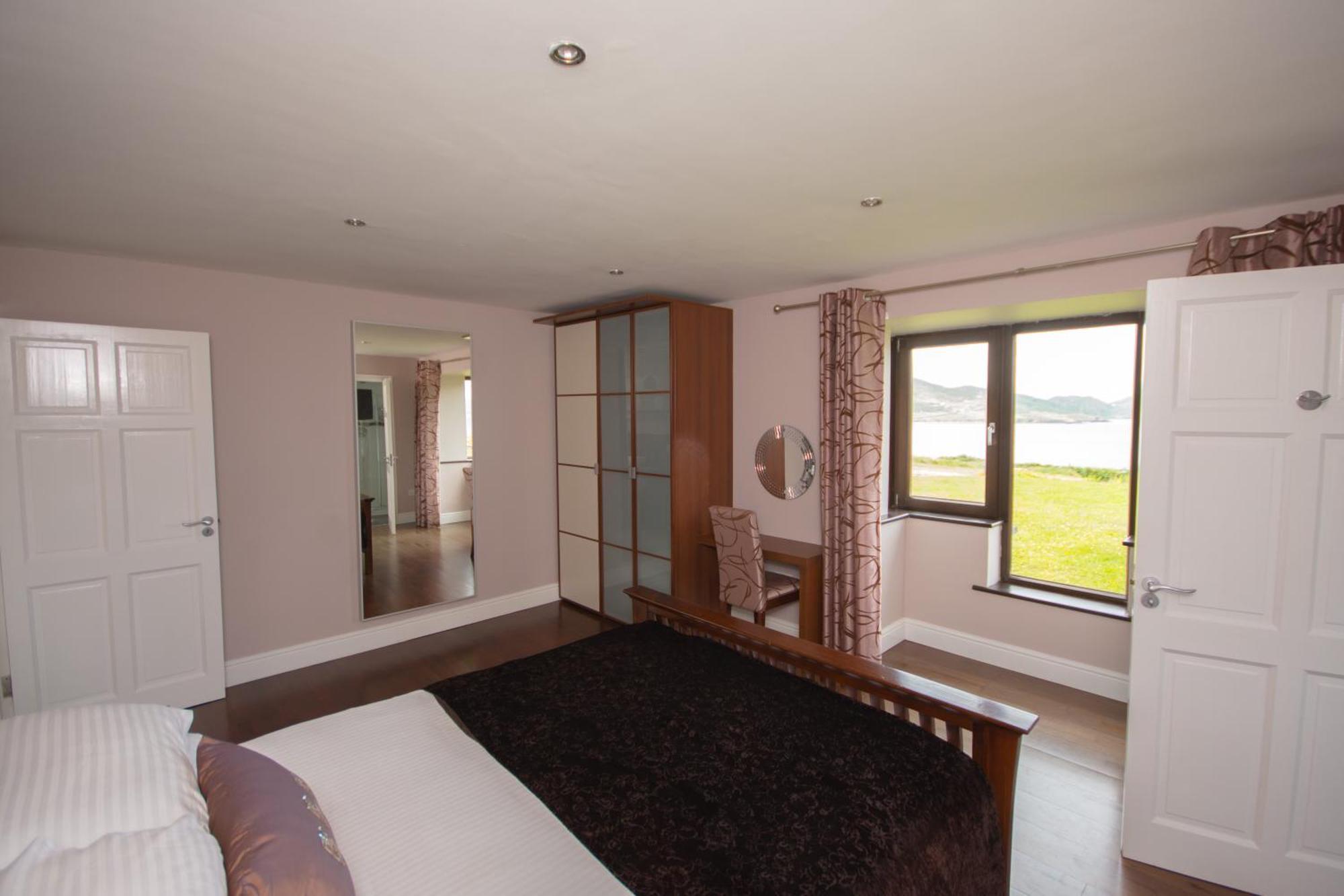 Fuchsia Lodge - New Luxury 5* Beachside Lodge With Sauna - 4 Beds Ensuite - Spectacular Location Waterville Exterior photo