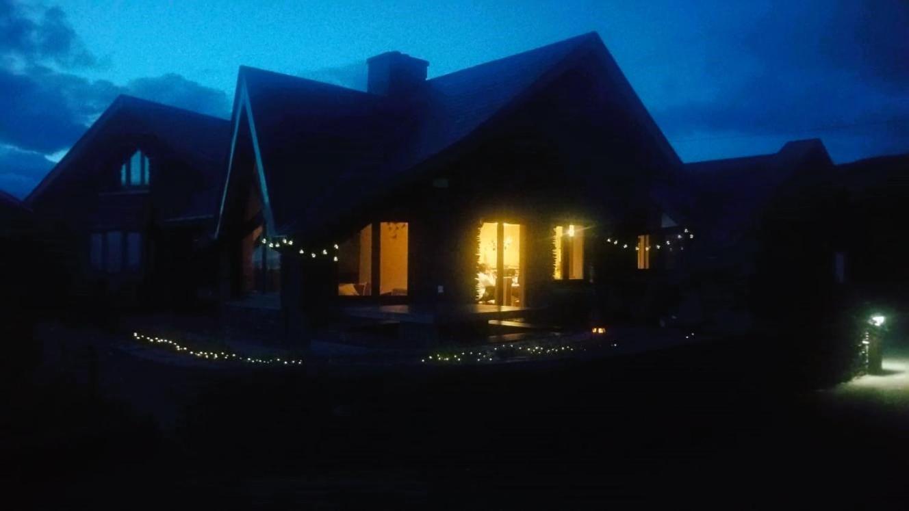 Fuchsia Lodge - New Luxury 5* Beachside Lodge With Sauna - 4 Beds Ensuite - Spectacular Location Waterville Exterior photo